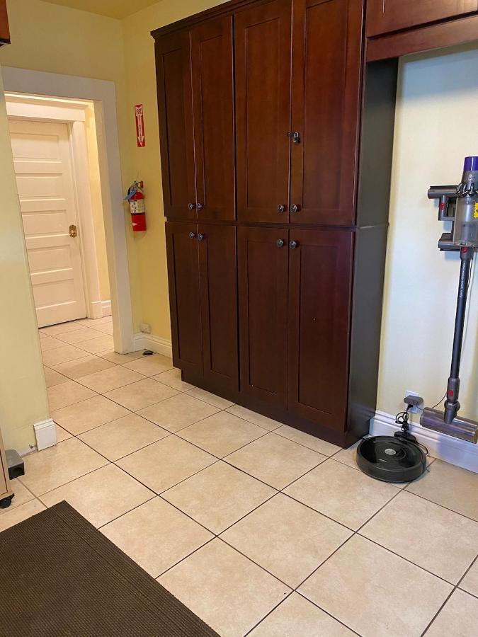 Private Los Angeles Room - Free Wifi, Ac, Tv, Private Fridge, Kitchen, Near Usc - Exposition Park - Usc Memorial Coliseum - Banc Of California Bmo Stadium - Downtown Los Angeles Dtla - University Of Southern California Usc!! 외부 사진