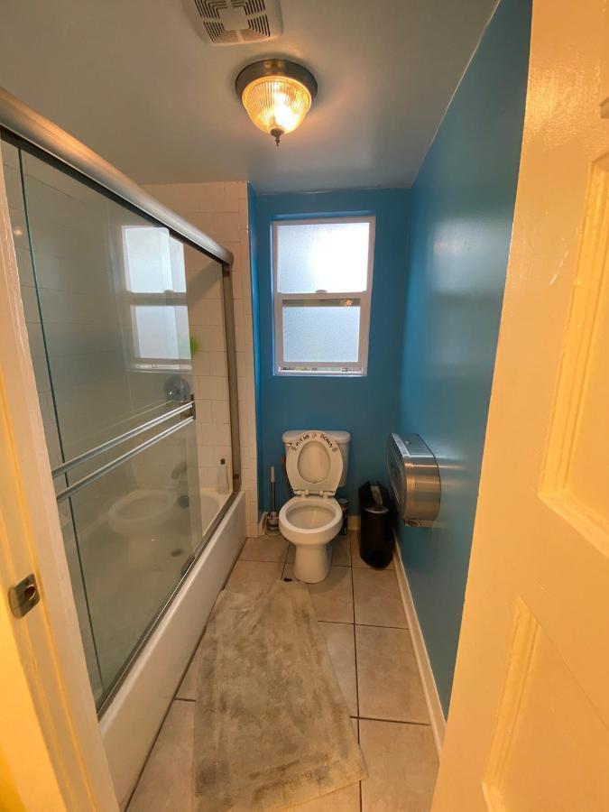 Private Los Angeles Room - Free Wifi, Ac, Tv, Private Fridge, Kitchen, Near Usc - Exposition Park - Usc Memorial Coliseum - Banc Of California Bmo Stadium - Downtown Los Angeles Dtla - University Of Southern California Usc!! 외부 사진