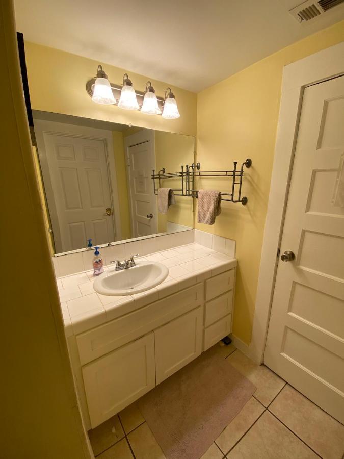 Private Los Angeles Room - Free Wifi, Ac, Tv, Private Fridge, Kitchen, Near Usc - Exposition Park - Usc Memorial Coliseum - Banc Of California Bmo Stadium - Downtown Los Angeles Dtla - University Of Southern California Usc!! 외부 사진