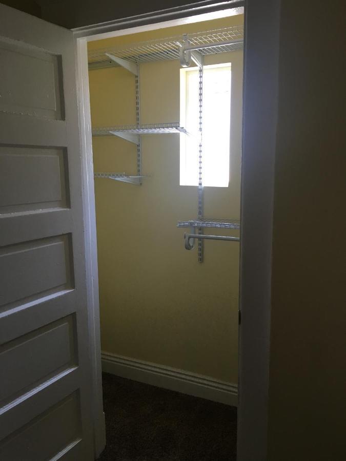 Private Los Angeles Room - Free Wifi, Ac, Tv, Private Fridge, Kitchen, Near Usc - Exposition Park - Usc Memorial Coliseum - Banc Of California Bmo Stadium - Downtown Los Angeles Dtla - University Of Southern California Usc!! 외부 사진